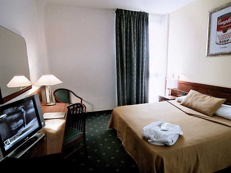 Euro Hotel Cascina Zimmer foto